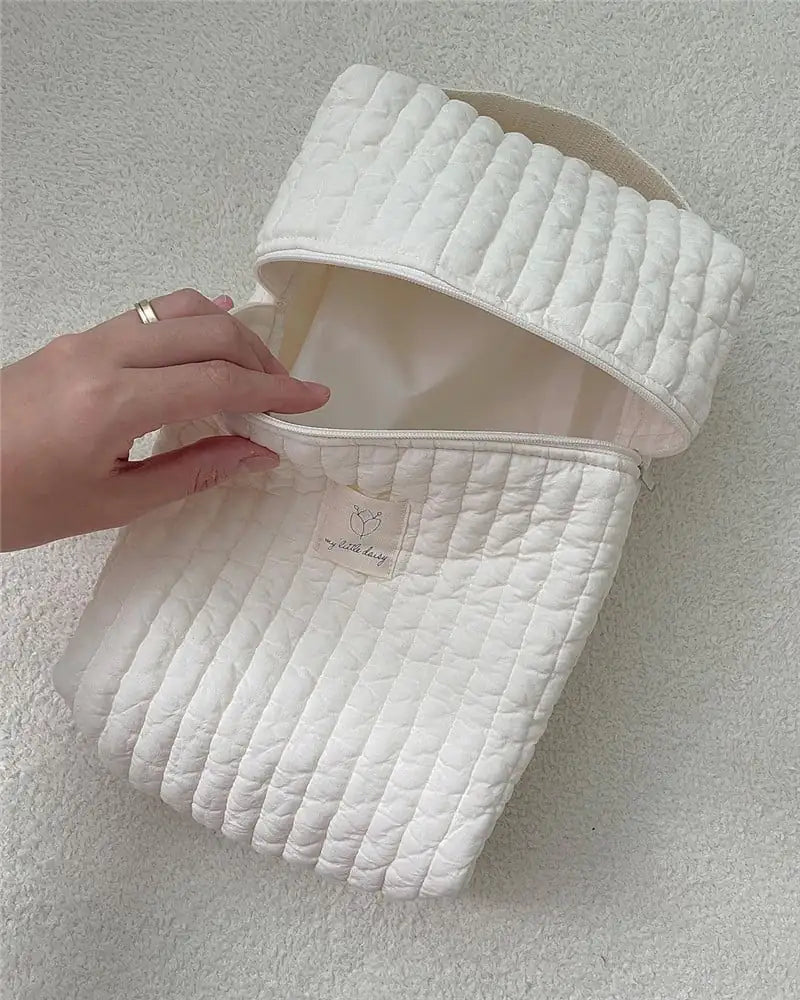 Mommy's High-Capacity Nursery Bag